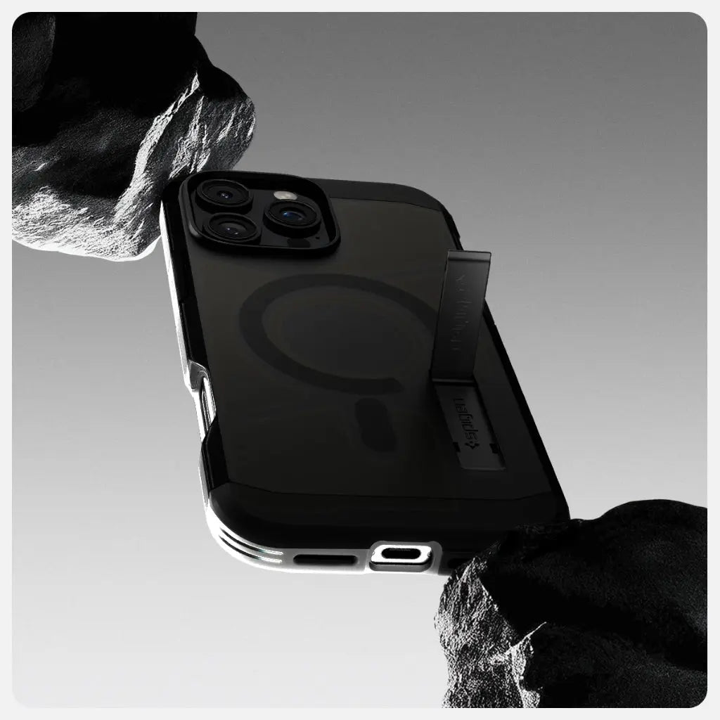 iPhone 16 Pro Max Case Tough Armor MagFit Frost - Spigen Malaysia