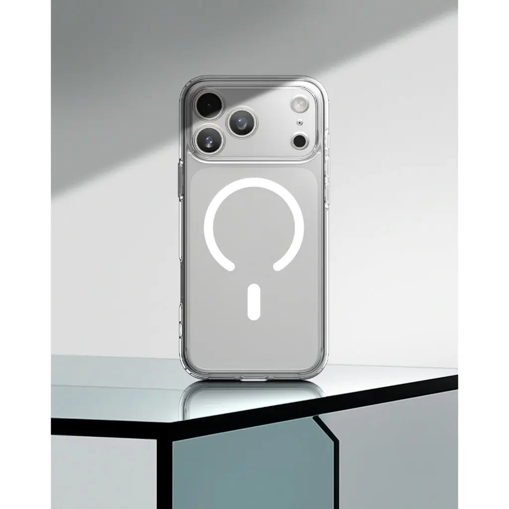 iPhone 17 Pro Case Ultra Hybrid MagFit - Spigen Malaysia